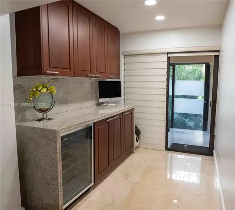 4957 NW 93rd Doral Place Doral FL 33178
