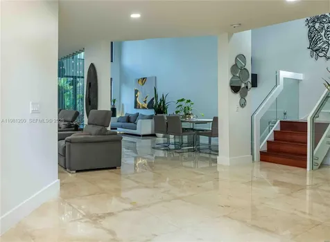 4957 NW 93rd Doral Place Doral FL 33178