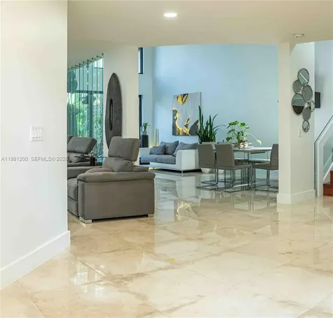 4957 NW 93rd Doral Place Doral FL 33178