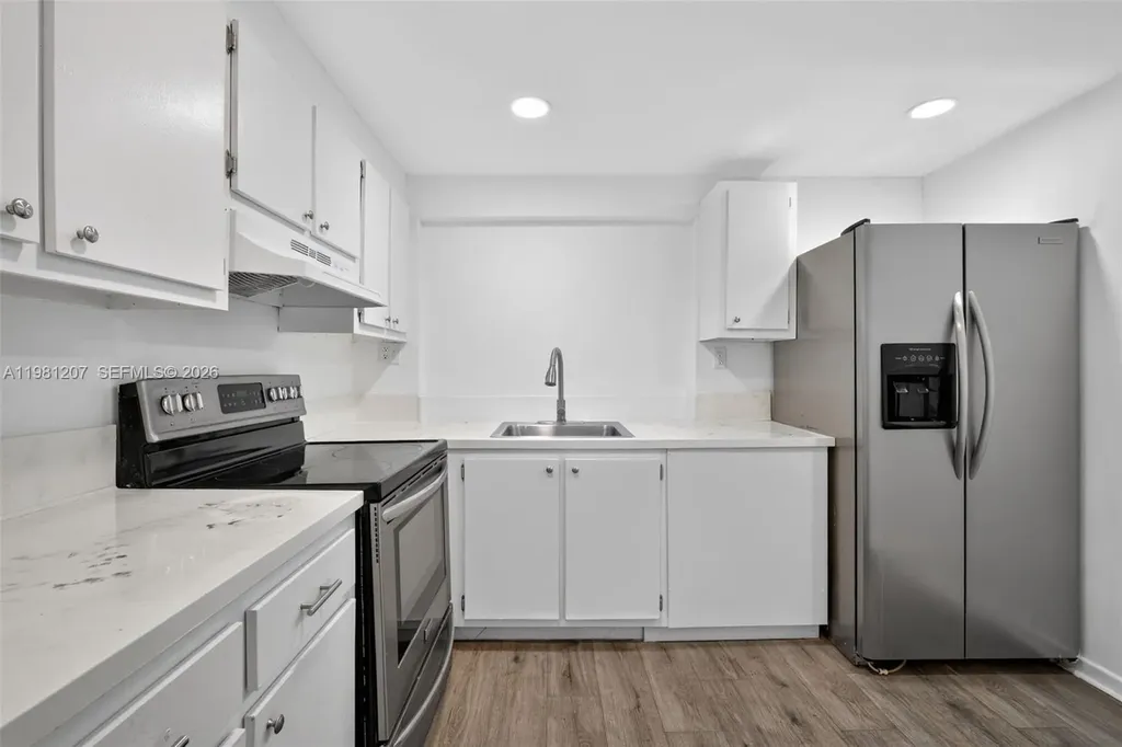 9091 Lime Bay Boulevard Tamarac FL 33321