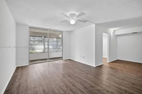 9091 Lime Bay Boulevard Tamarac FL 33321