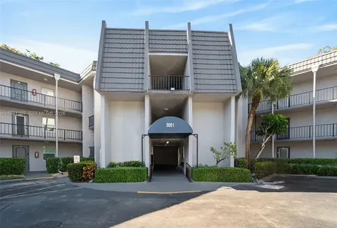 9091 Lime Bay Boulevard Tamarac FL 33321