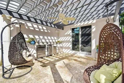 3502 Derby Lane Weston FL 33331
