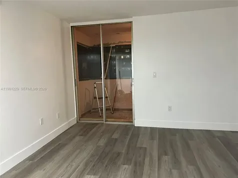 5050 NW 7th Street Miami FL 33126