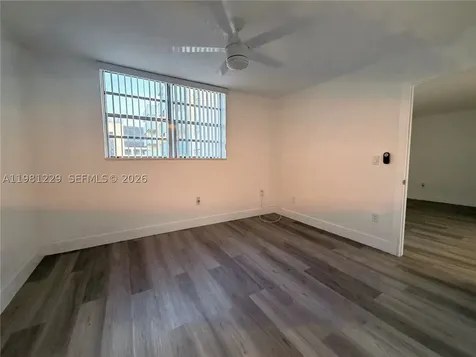 5050 NW 7th Street Miami FL 33126
