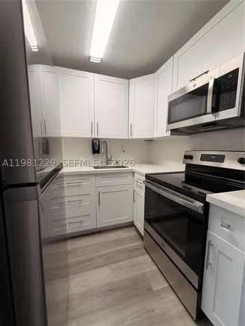 5050 NW 7th Street Miami FL 33126