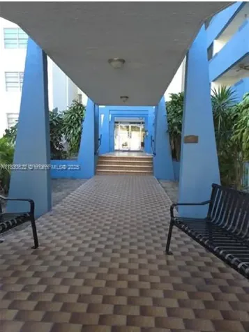 5050 NW 7th Street Miami FL 33126