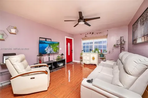 2610 NW 33rd Street Miami FL 33142
