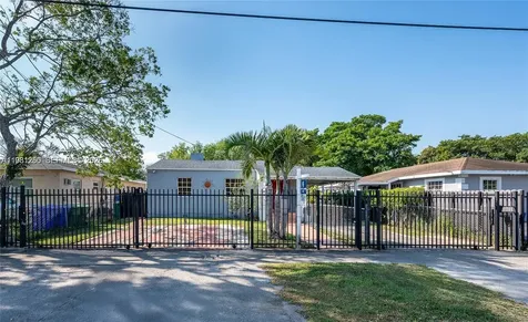 2610 NW 33rd Street Miami FL 33142