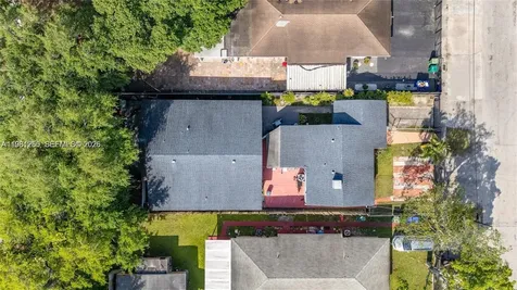 2610 NW 33rd Street Miami FL 33142
