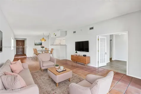 7382 SW 105th Place Miami FL 33173