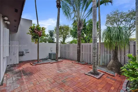 7382 SW 105th Place Miami FL 33173