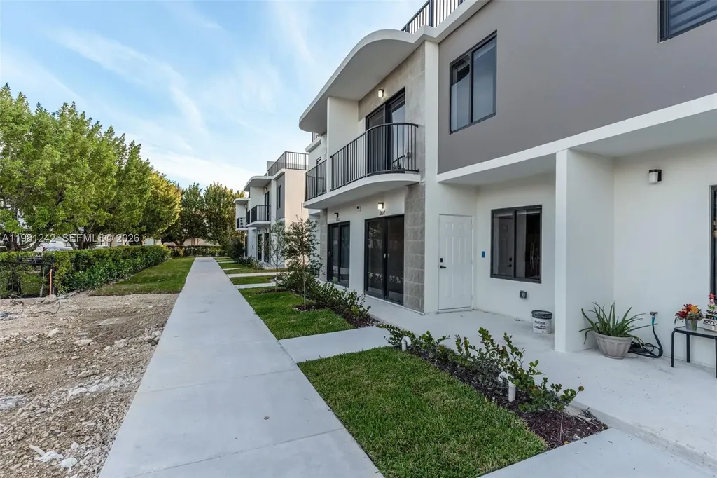 Homestead FL 33032