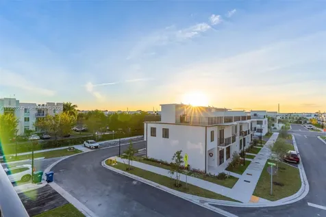 Homestead FL 33032