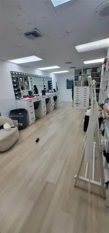 2100 NW 93rd Avenue Doral FL 33172