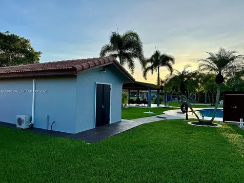 17100 SW 274th Street Homestead FL 33031