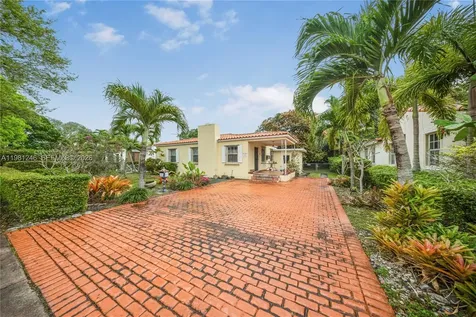512 Mendoza Avenue Coral Gables FL 33134