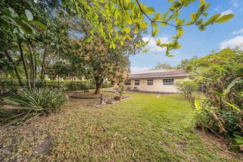 512 Mendoza Avenue Coral Gables FL 33134