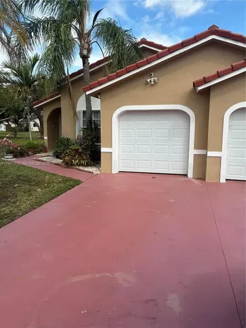 18175 NW 61st Avenue Hialeah FL 33015