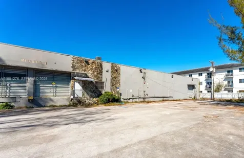 7620 W 2nd Court Hialeah FL 33014