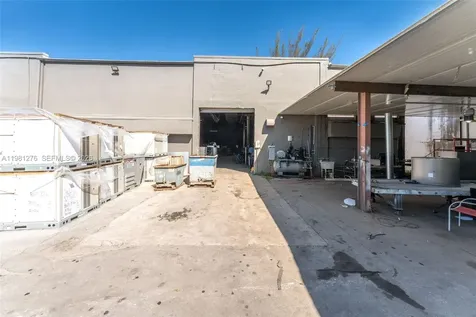 7620 W 2nd Court Hialeah FL 33014