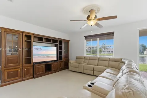 663 Live Oak Lane Weston FL 33327