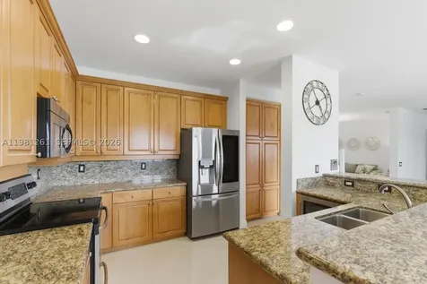 663 Live Oak Lane Weston FL 33327