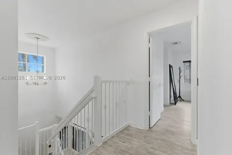 663 Live Oak Lane Weston FL 33327
