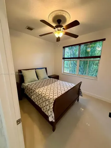 663 Live Oak Lane Weston FL 33327
