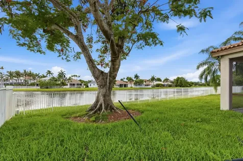 663 Live Oak Lane Weston FL 33327