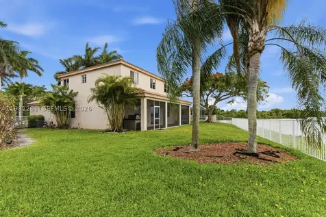 663 Live Oak Lane Weston FL 33327