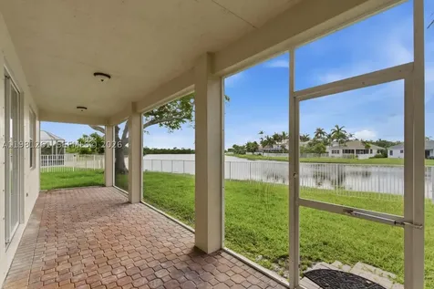 663 Live Oak Lane Weston FL 33327