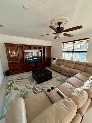 663 Live Oak Lane Weston FL 33327