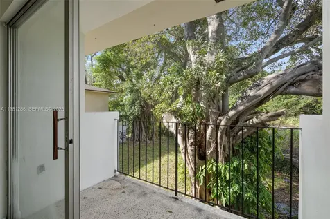 11330 Peachtree Drive Miami FL 33161