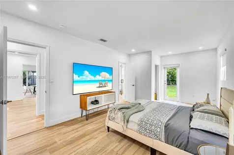 1960 NE 182nd Street North Miami Beach FL 33162