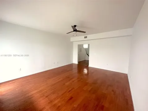 1525 Pennsylvania Avenue Miami Beach FL 33139