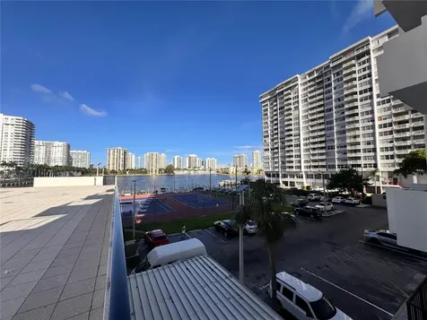 2750 NE 183rd Street Aventura FL 33160