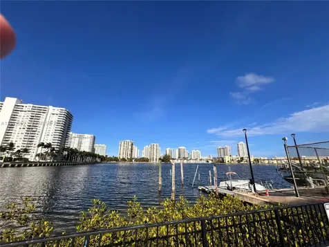 2750 NE 183rd Street Aventura FL 33160