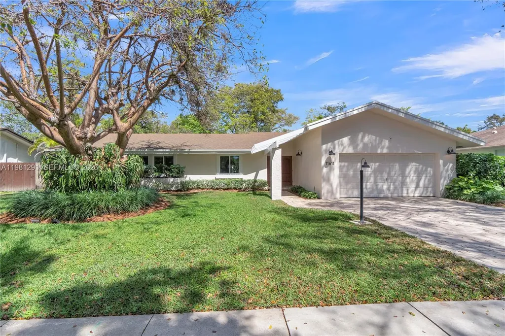 11611 SW 106th Terrace Miami FL 33176