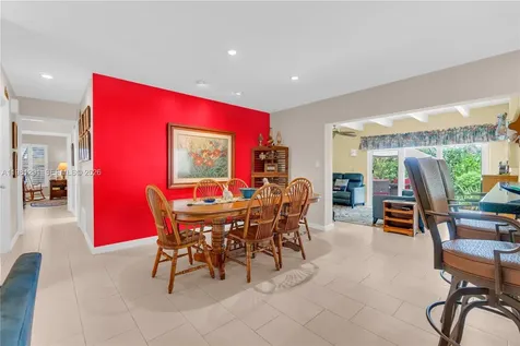 11611 SW 106th Terrace Miami FL 33176