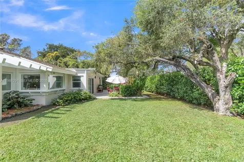 11611 SW 106th Terrace Miami FL 33176