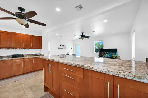 1328 N Andrews Avenue Fort Lauderdale FL 33311