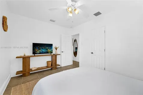 1328 N Andrews Avenue Fort Lauderdale FL 33311