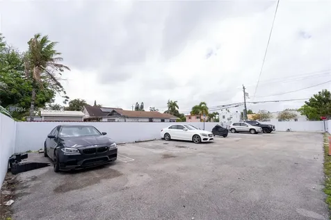1890 NW 35th Street Miami FL 33142