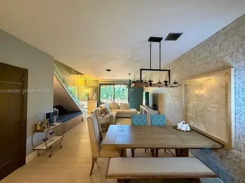 3813 Tree Top Drive Weston FL 33332