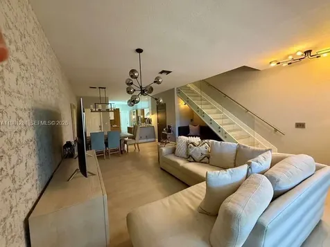 3813 Tree Top Drive Weston FL 33332