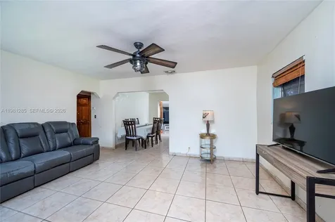 2610 NW 33rd Street Miami FL 33142