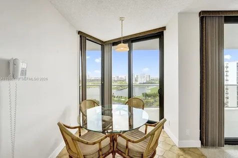 20281 E Country Club Drive Aventura FL 33180