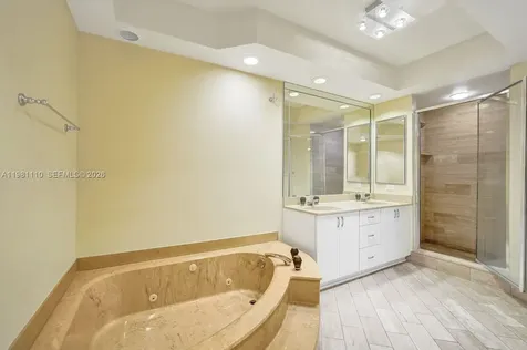 20281 E Country Club Drive Aventura FL 33180