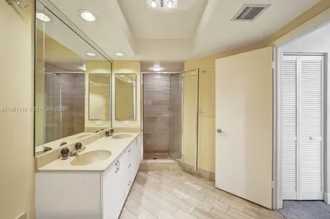 20281 E Country Club Drive Aventura FL 33180
